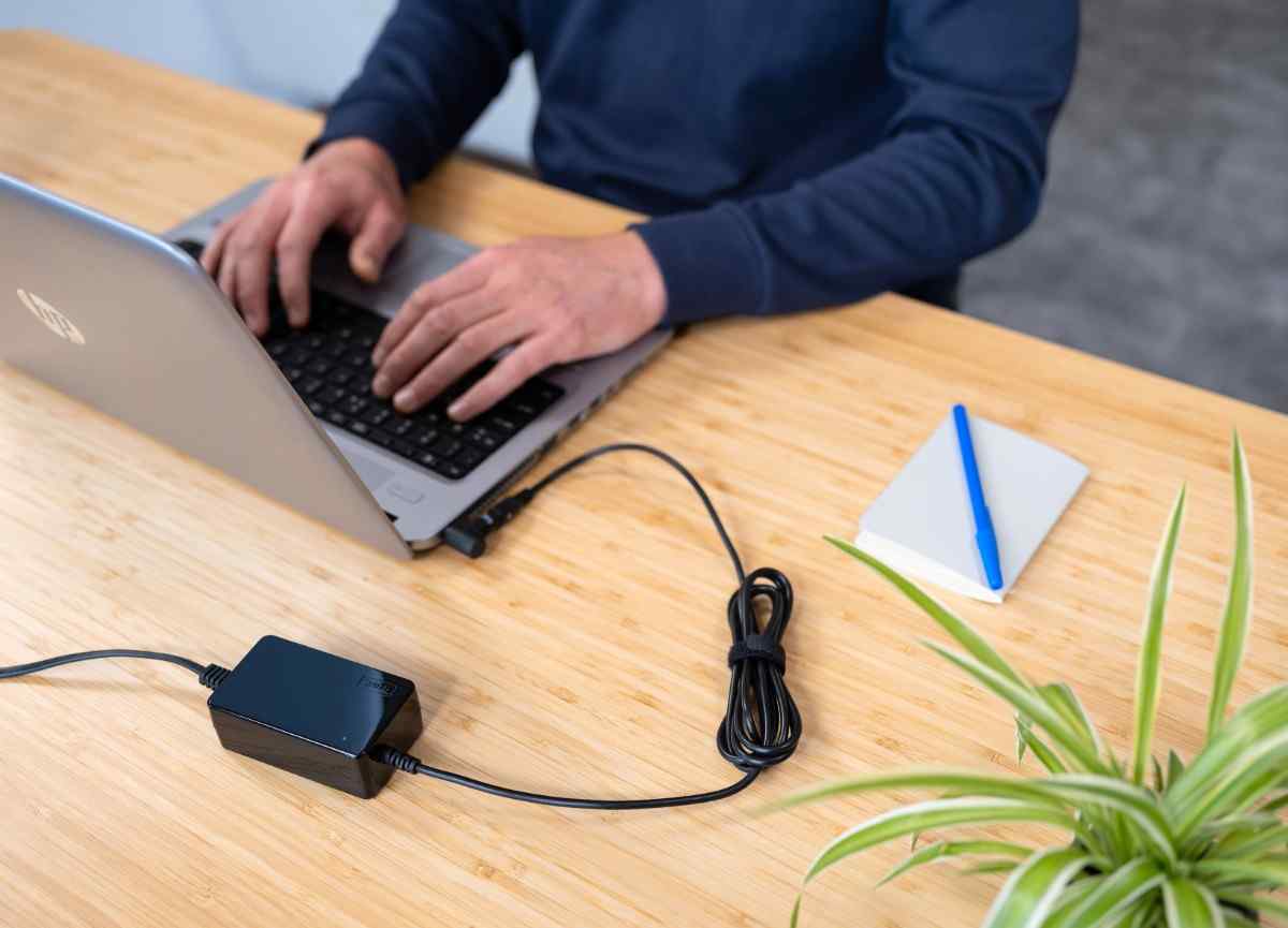 Trust Alimentation MAXO 90W pour HP - 4 embouts (23393) - Achat / Vente Chargeur sur Cybertek.fr - 5