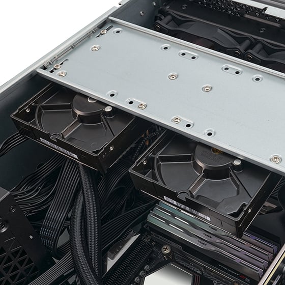 Silverstone RM44 Noir - Boîtier PC Silverstone - Cybertek.fr - 9