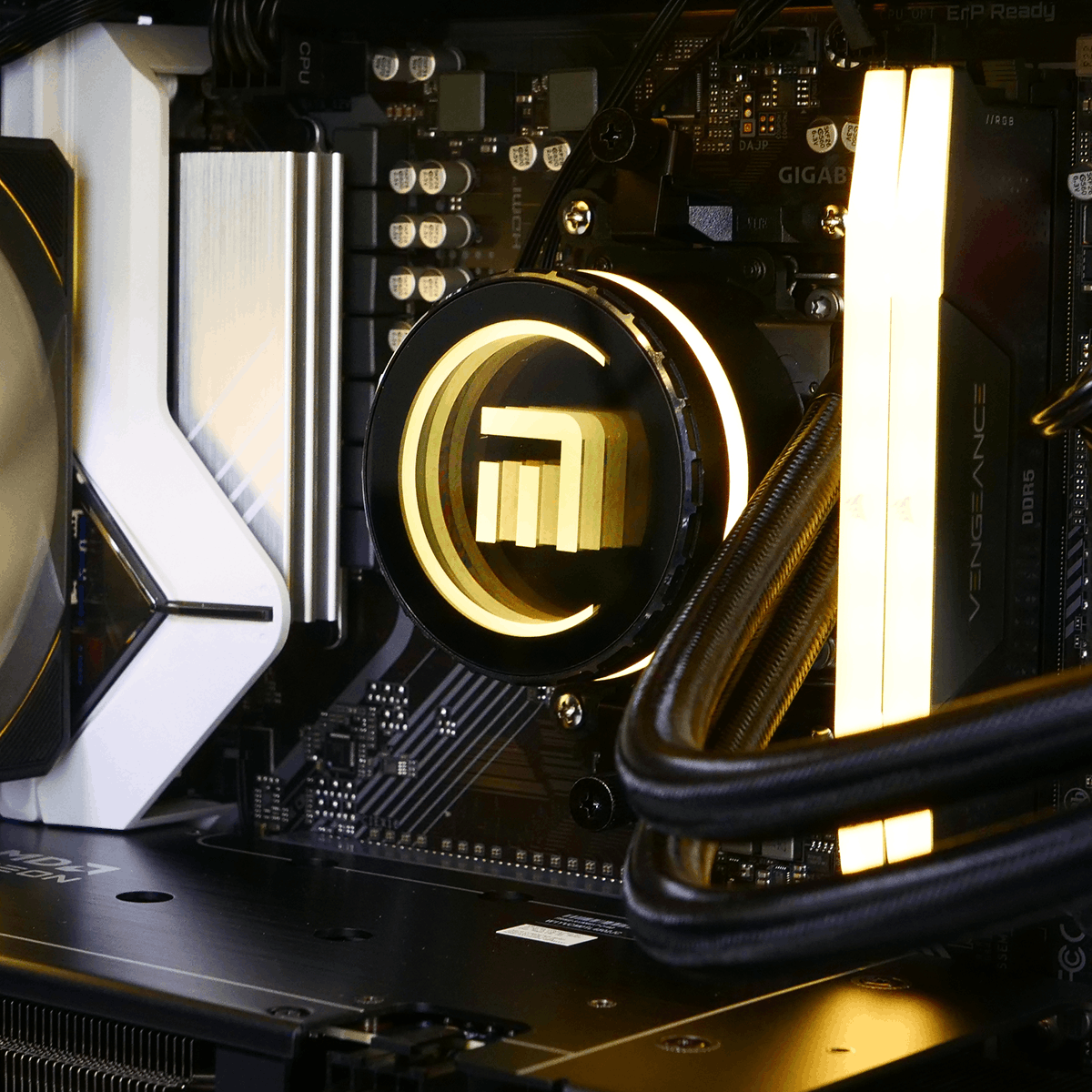 Cybertek HERMES - R5-8400F/9060XT-16Go/16Go/1To (PCG-10603112) - Achat / Vente PC Fixe sur Cybertek.fr - 2