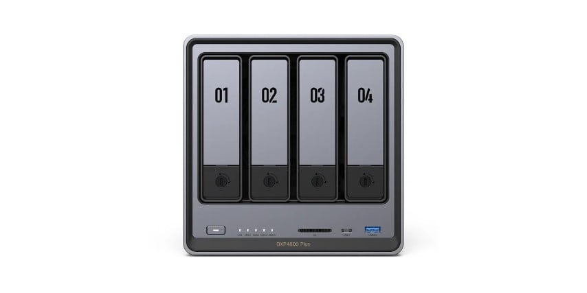 UGREEN DXP4800 Plus - 4 Baies avec 4 disques de 4To Red + - Serveur NAS - 5