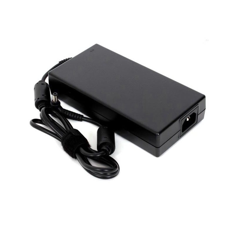 DLH Energy Adaptateur Secteur universel 230W - Noir (DY-AI3953) - Achat / Vente Chargeur sur Cybertek.fr - 0