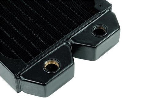 Alphacool Radiateur NexXxos ST30 Cuivre - 120mm  (14156) - Achat / Vente Accessoires watercooling sur Cybertek.fr - 2