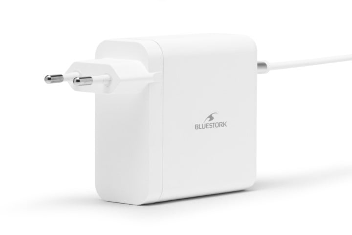 Bluestork Alimentation 65W/USB C/Blanc (PW-NB-65-C-W) - Achat / Vente Chargeur sur Cybertek.fr - 2
