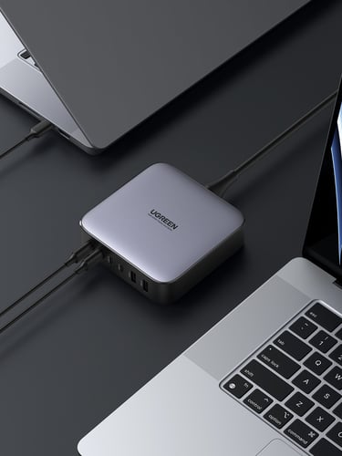 UGREEN Station de charge 6 ports - 200W - Noir/Gris (40914) - Achat / Vente Chargeur sur Cybertek.fr - 1