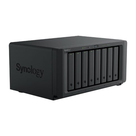 Synology DS1825+ - 8 baies avec 8 disques de 8To HAT3310-8T - Serveur NAS - 3